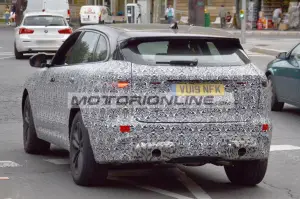 Jaguar F-Pace - Foto spia 12-9-2019