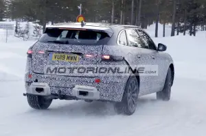 Jaguar F-Pace - Foto spia 6-3-2020
