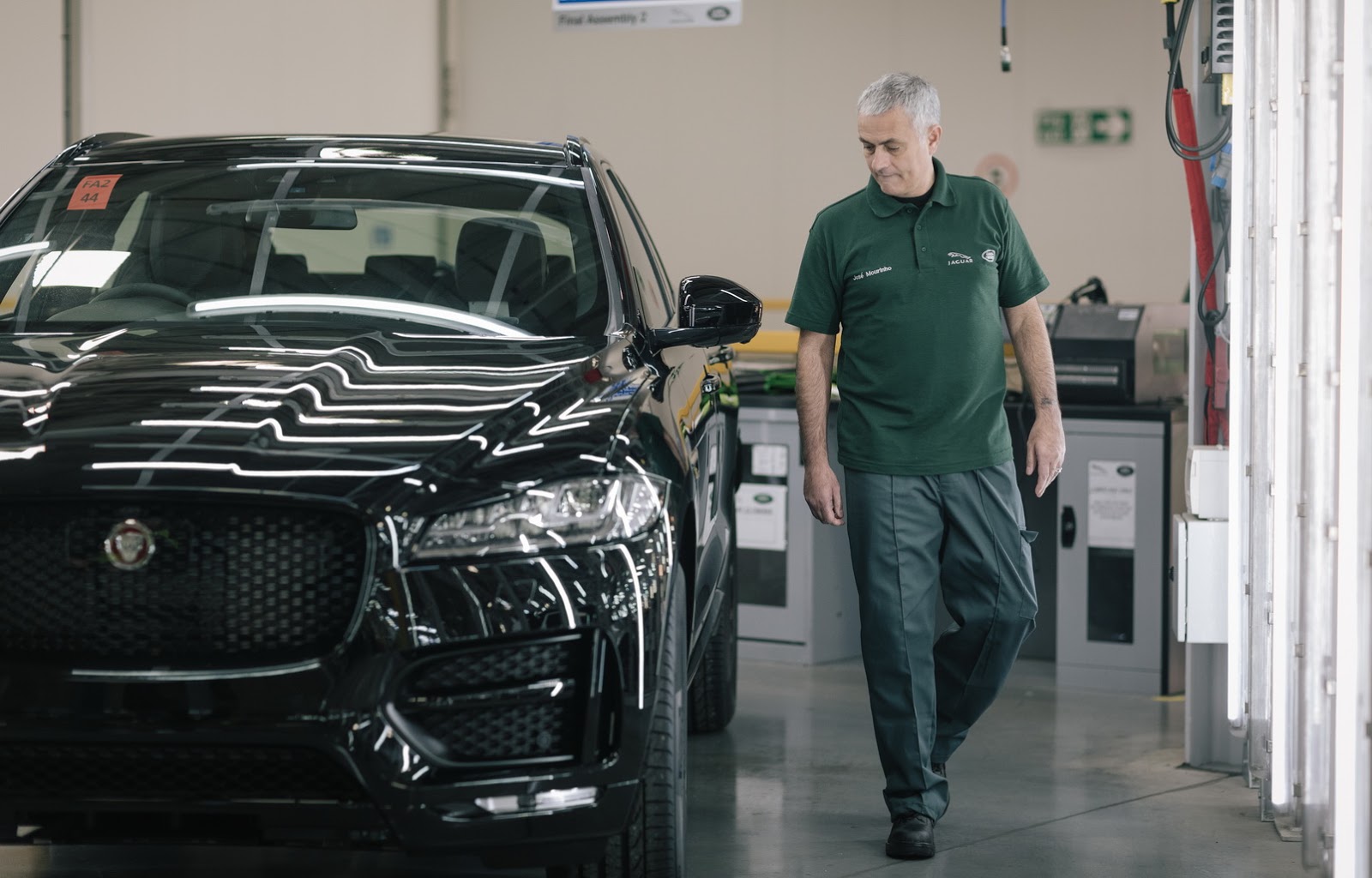 Jaguar F-Pace - Jose Mourinho