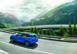 Jaguar F-Pace - nuova galleria di immagini - 21