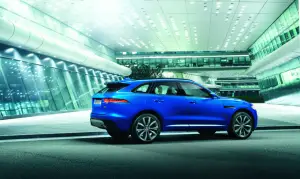 Jaguar F-Pace - nuova galleria di immagini - 33