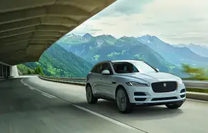 Jaguar F-Pace - nuova galleria di immagini - 44