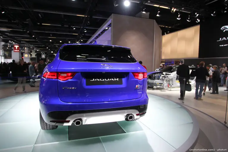 Jaguar F-Pace - Salone di Francoforte 2015 - 10