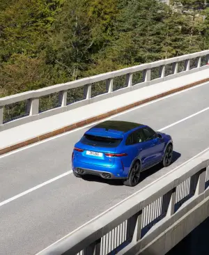 Jaguar F-Pace SVR 2021