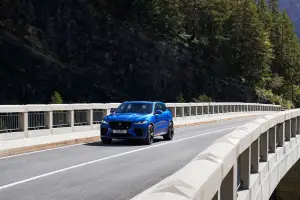 Jaguar F-Pace SVR 2021 - 11