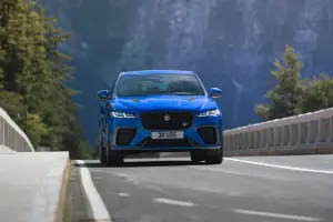 Jaguar F-Pace SVR 2021