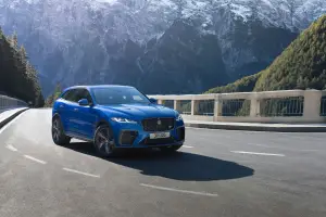 Jaguar F-Pace SVR 2021