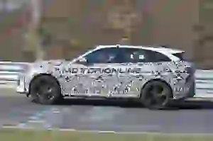Jaguar F-Pace SVR facelift - foto spia 17-3-2020