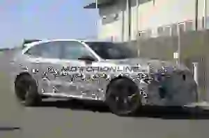 Jaguar F-Pace SVR facelift - foto spia 17-3-2020