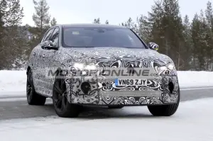 Jaguar F-Pace SVR - Foto spia 7-3-2020