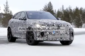 Jaguar F-Pace SVR - Foto spia 7-3-2020