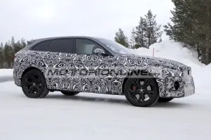 Jaguar F-Pace SVR - Foto spia 7-3-2020