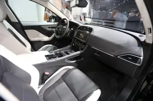 Jaguar F-Pace SVR - Salone di Francoforte 2017