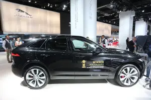 Jaguar F-Pace SVR - Salone di Francoforte 2017