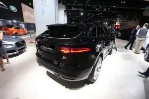 Jaguar F-Pace SVR - Salone di Francoforte 2017