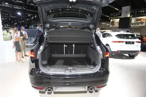Jaguar F-Pace SVR - Salone di Francoforte 2017