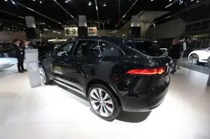 Jaguar F-Pace SVR - Salone di Francoforte 2017