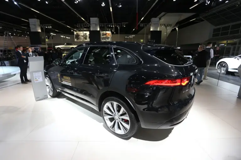Jaguar F-Pace SVR - Salone di Francoforte 2017 - 7
