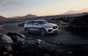 Jaguar F-Pace SVR - 2