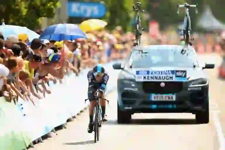 Jaguar F-Pace - Tour de France - 7