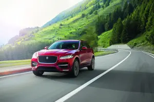 Jaguar F-Pace - 1