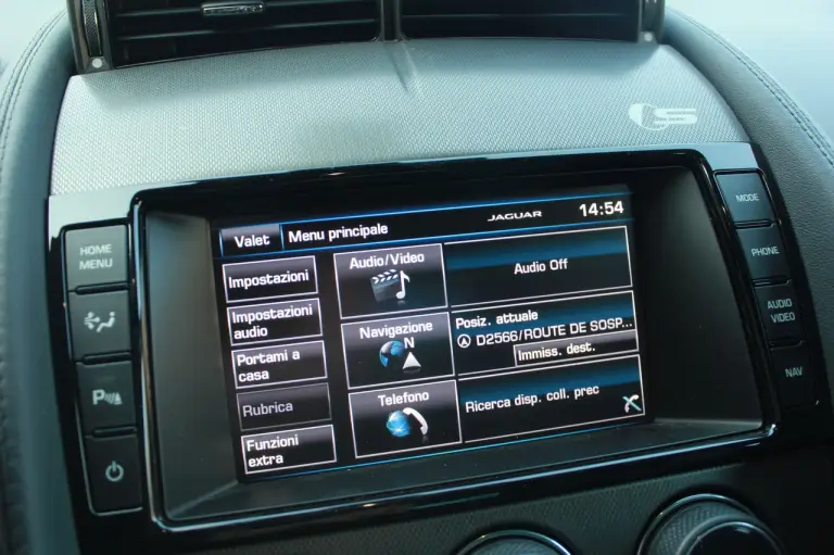 Jaguar F-Type 3.0 V6 S: prova su strada - 33