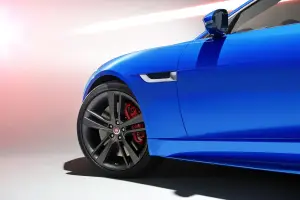 Jaguar F-Type British Design Edition - 14