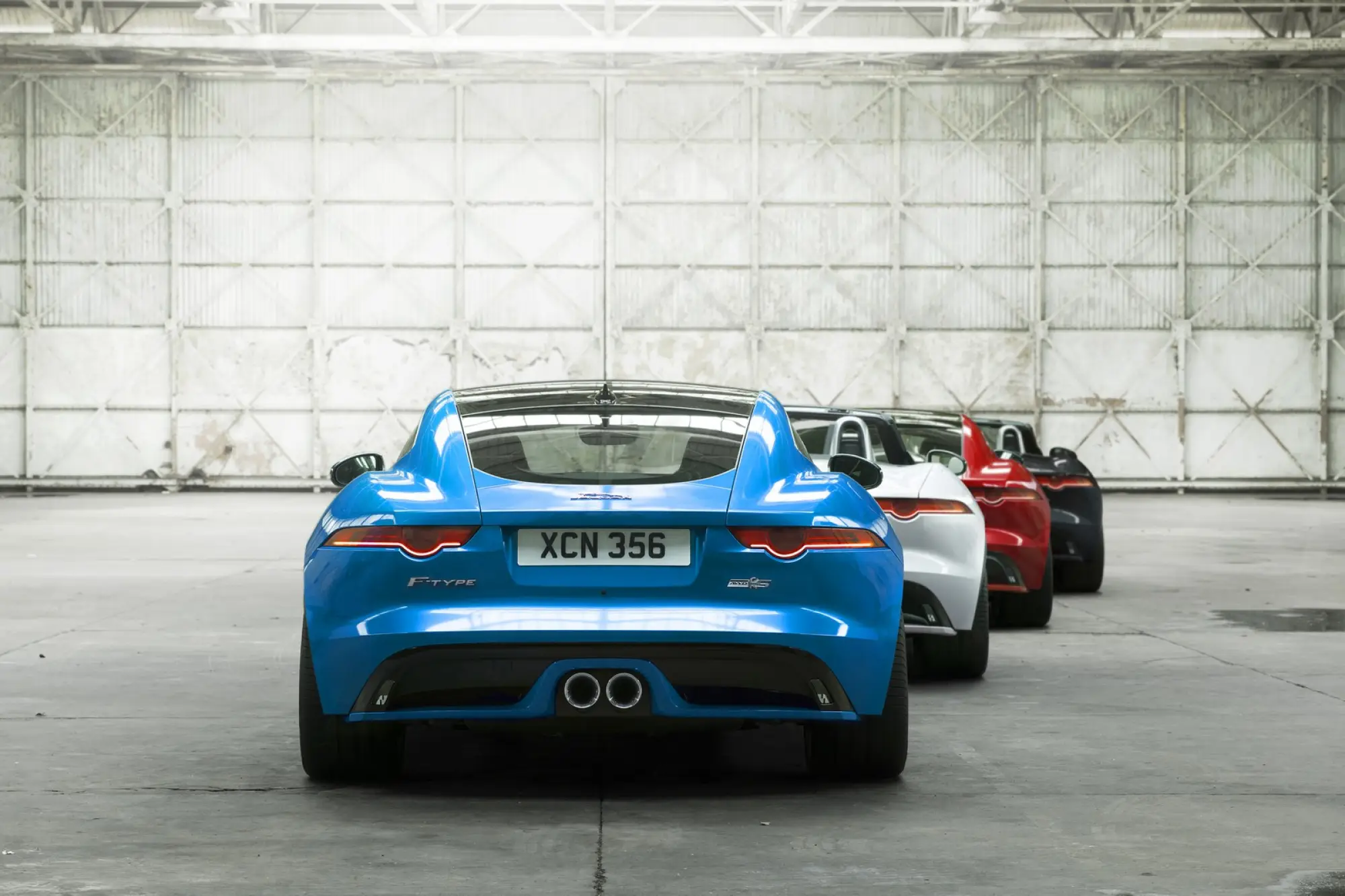 Jaguar F-Type British Design Edition - 7