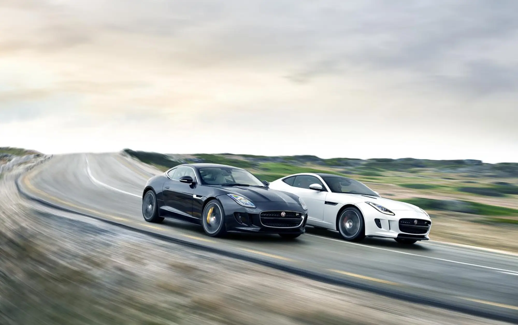 Jaguar F-Type Coupe 2014 - 4