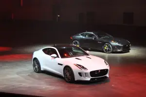 Jaguar F-Type Coupe - Salone di Los Angeles 2013 - 9