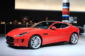 Jaguar F-Type Coupe - Salone di Los Angeles 2013 - 16