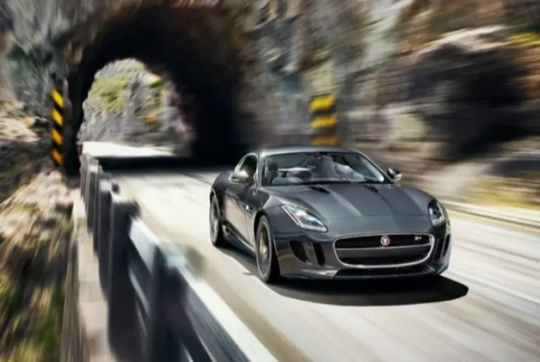Jaguar F-Type Coupe - 8