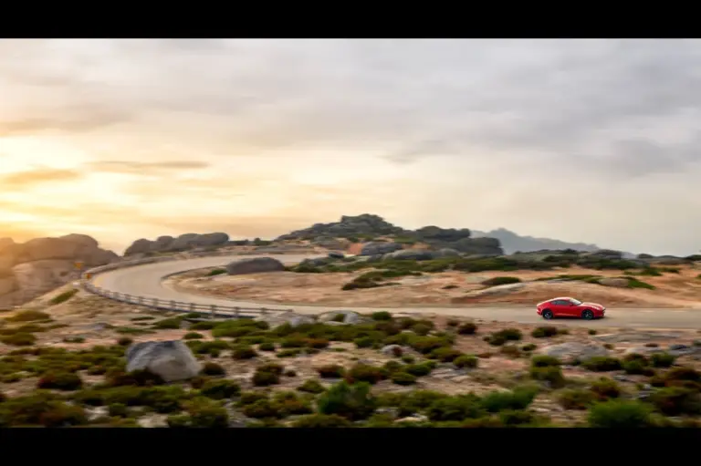 Jaguar F-Type Coupe - 17