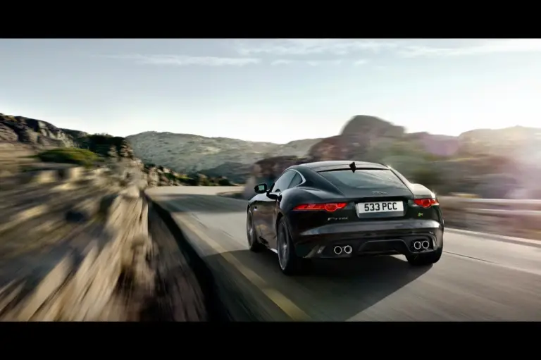 Jaguar F-Type Coupe - 45