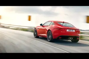 Jaguar F-Type Coupe - 50