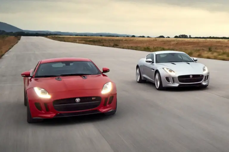 Jaguar F-Type Coupe - 51