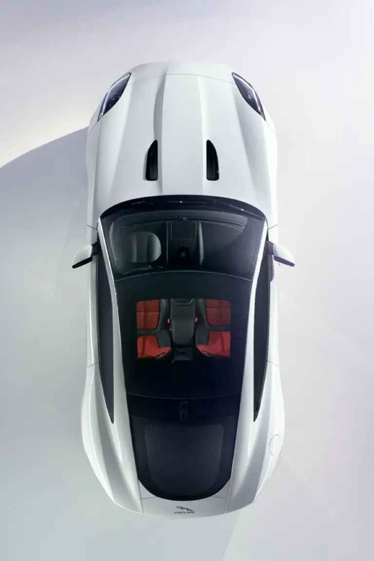 Jaguar F-Type Coupe - 82
