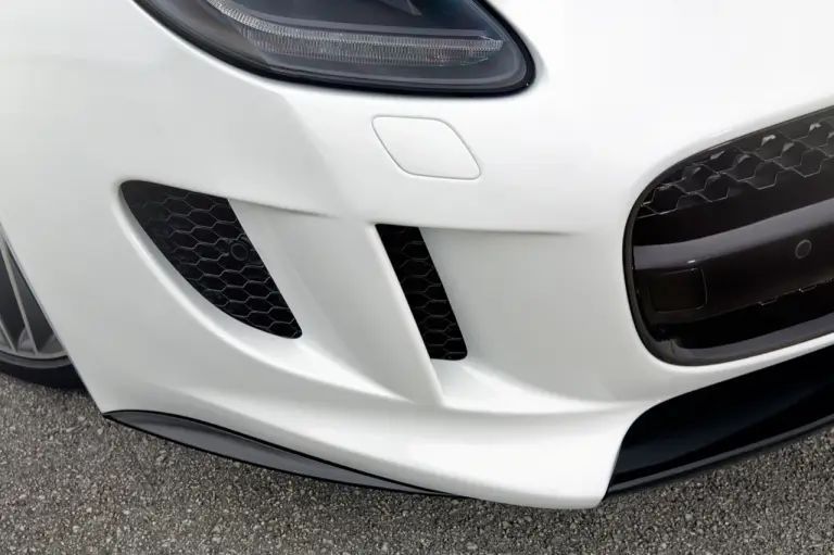 Jaguar F-Type Coupe - 87