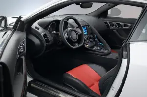 Jaguar F-Type Coupe - 99