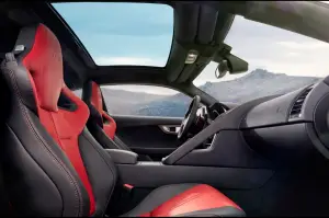 Jaguar F-Type Coupe - 103