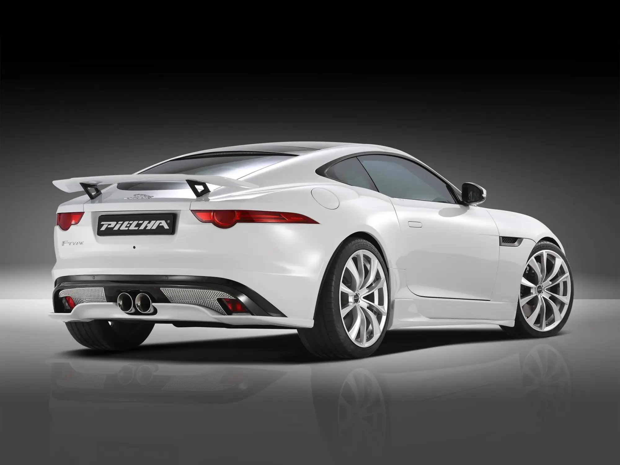 Jaguar F-Type Evolution 3.0 V6 Coupe by Piecha Design - 10