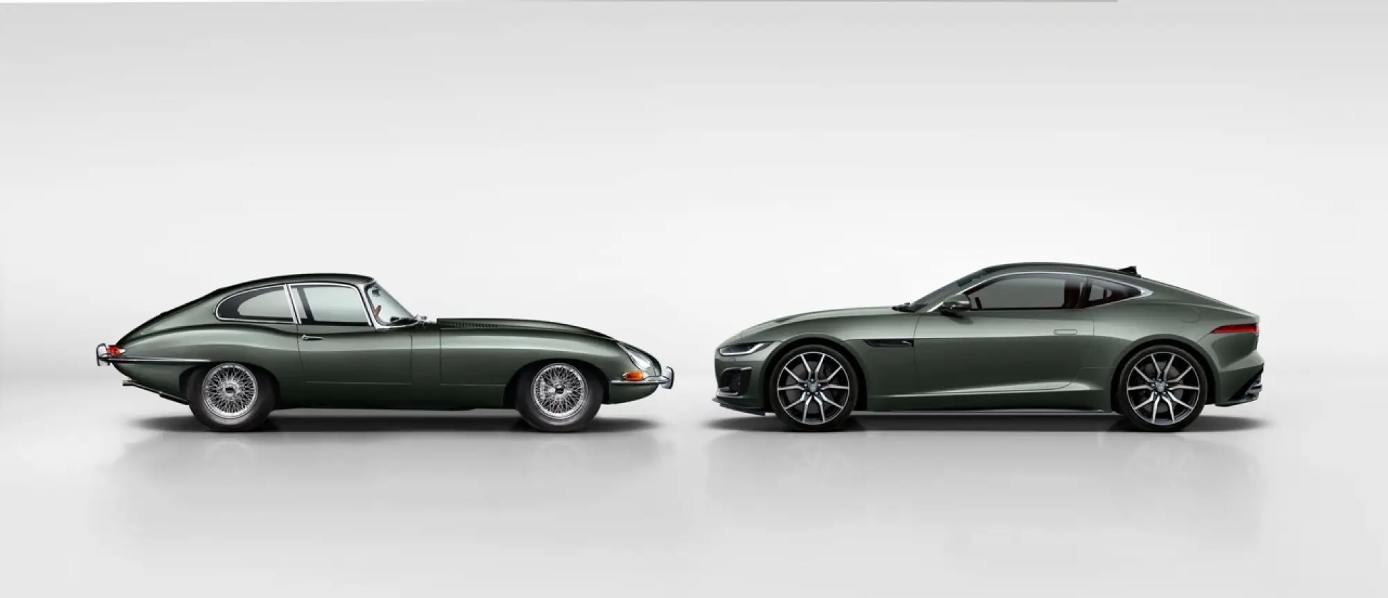 Jaguar F-Type Heritage 60 Edition  - 1