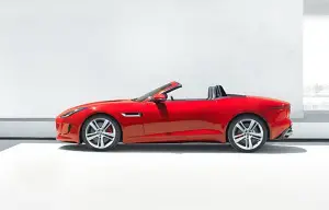 Jaguar F-Type nuove foto - 5