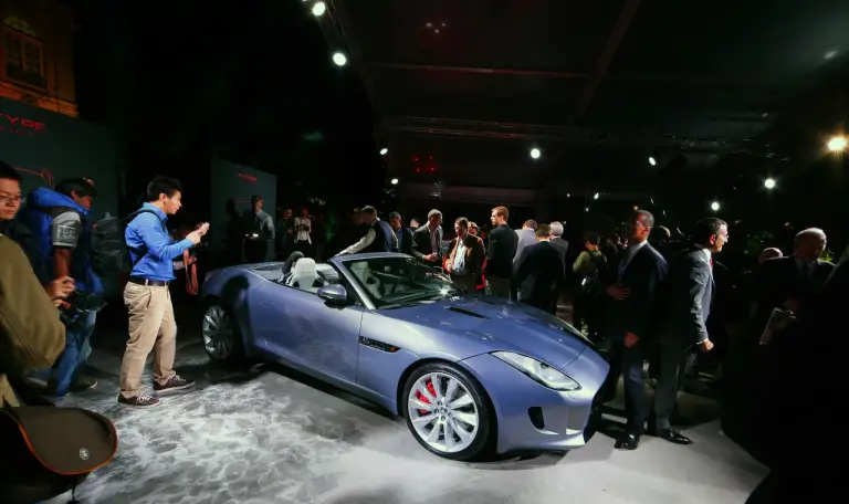 Jaguar F-Type presentata al Museo Rodin di Parigi - 2012 - 10