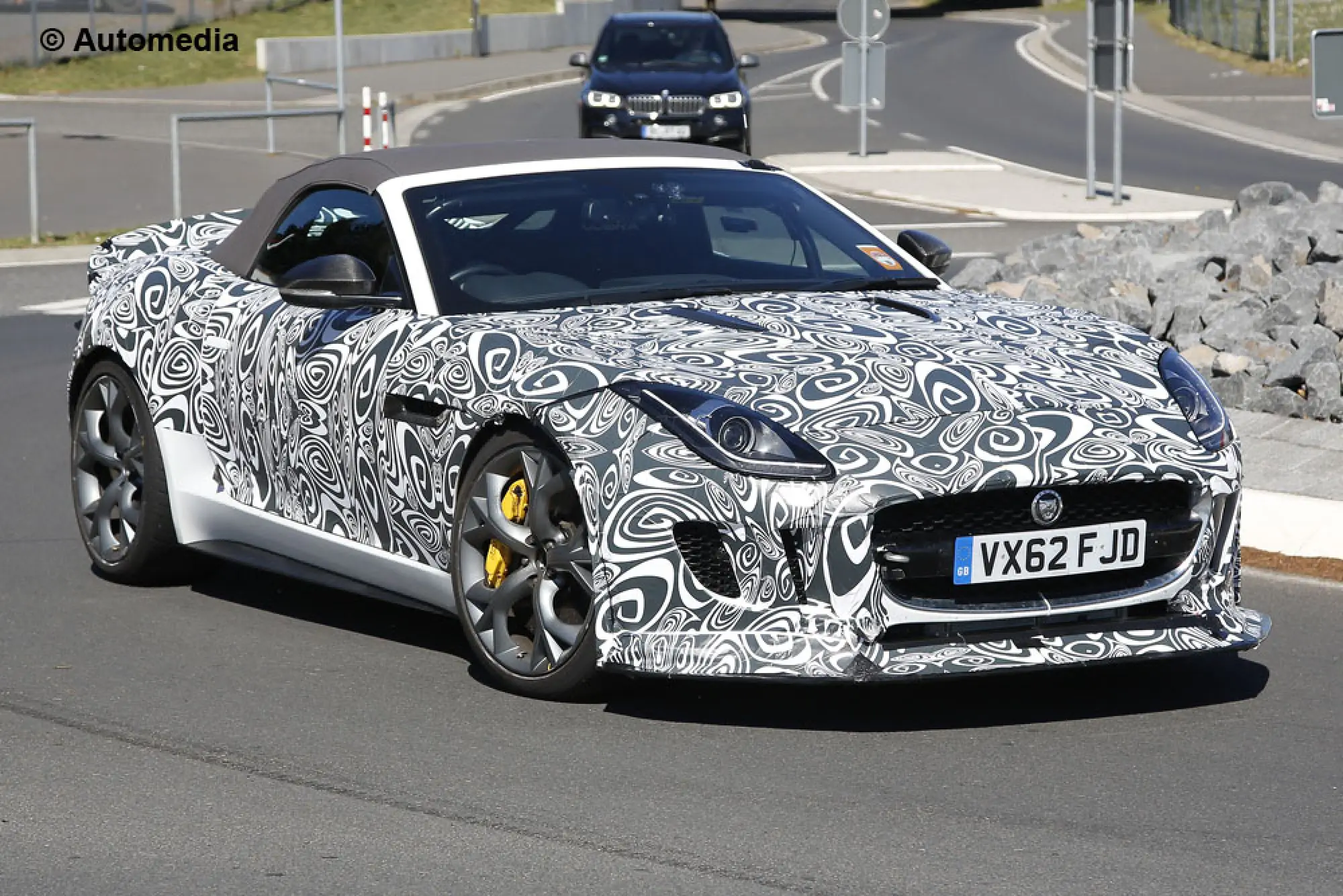 Jaguar F-Type RS - Foto spia 22-04-2014 - 2