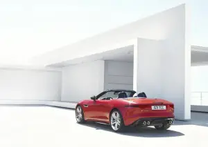 Jaguar F-Type - Salone di Parigi 2012 - 3