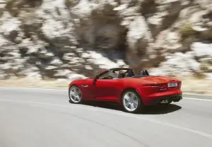 Jaguar F-Type - Salone di Parigi 2012 - 13