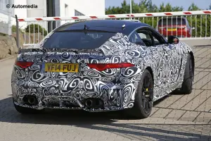 Jaguar F-Type SVR - Foto spia 07-07-2015