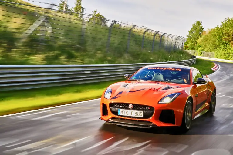 Jaguar F-Type SVR Nurburgring - 2