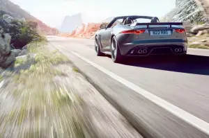 Jaguar F-Type SVR - prime foto - 3